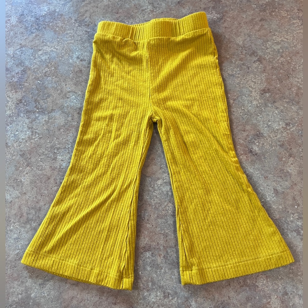 Kate Quinn mustard bell bottoms 12-18M